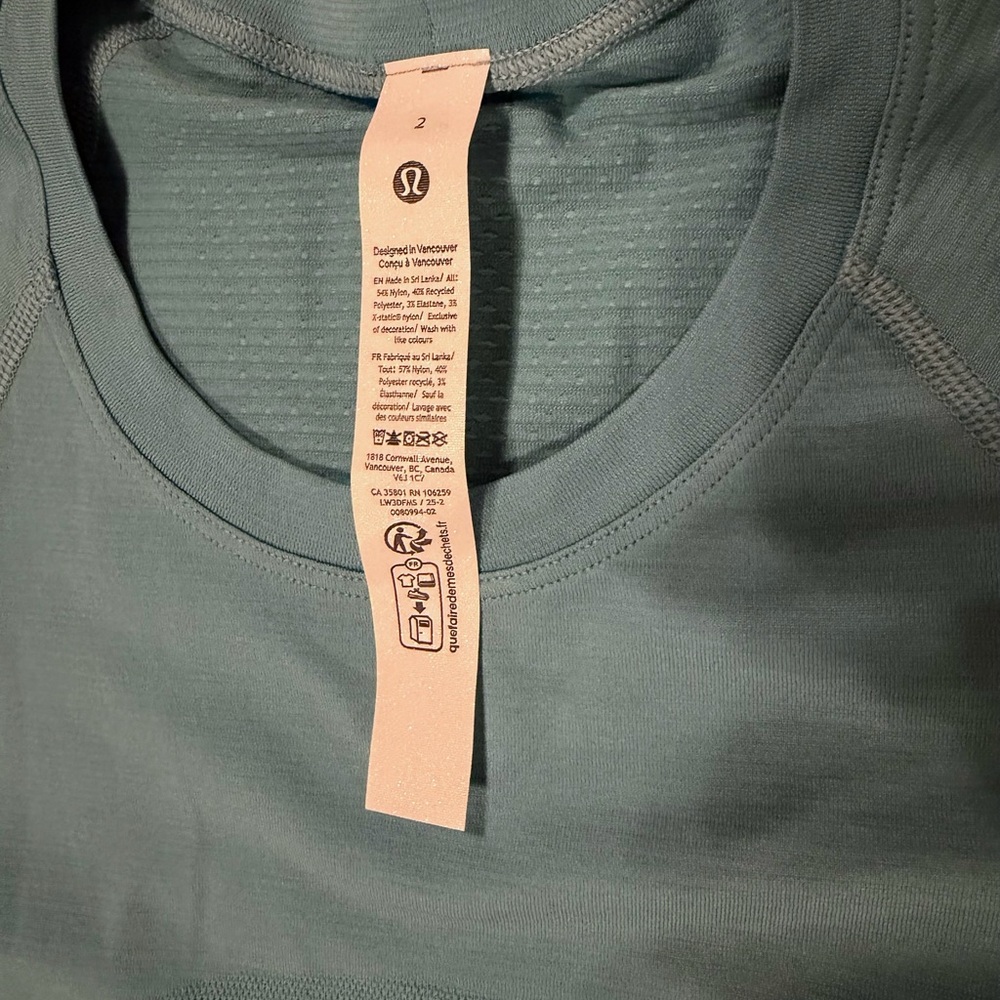 NWT LULULEMON SWIFTLY TECH TOP - Picture 4 of 4
